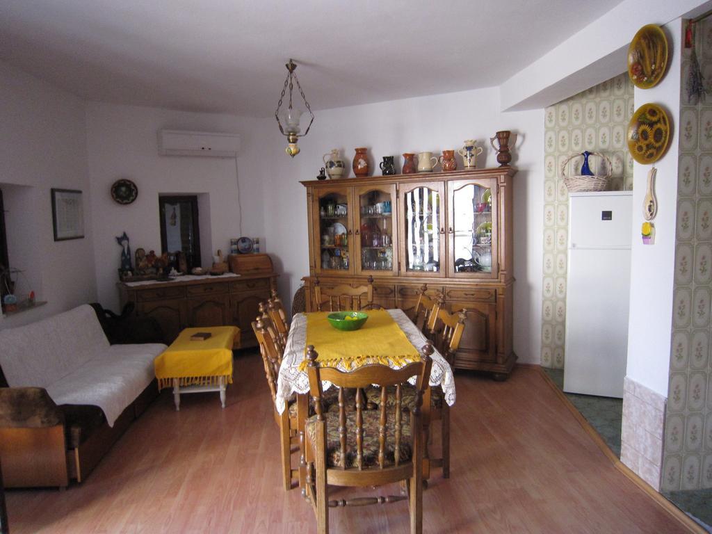 Holiday Home Mona Igrane Δωμάτιο φωτογραφία